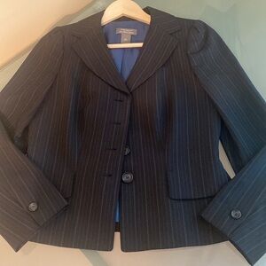 Ann Taylor Blazer Ann Taylor Virgin WOOL Pinstripe Blazer with Stretch Size 6P